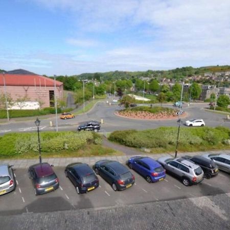 Stunning 2-Bed Apartment in Hawick Exterior foto